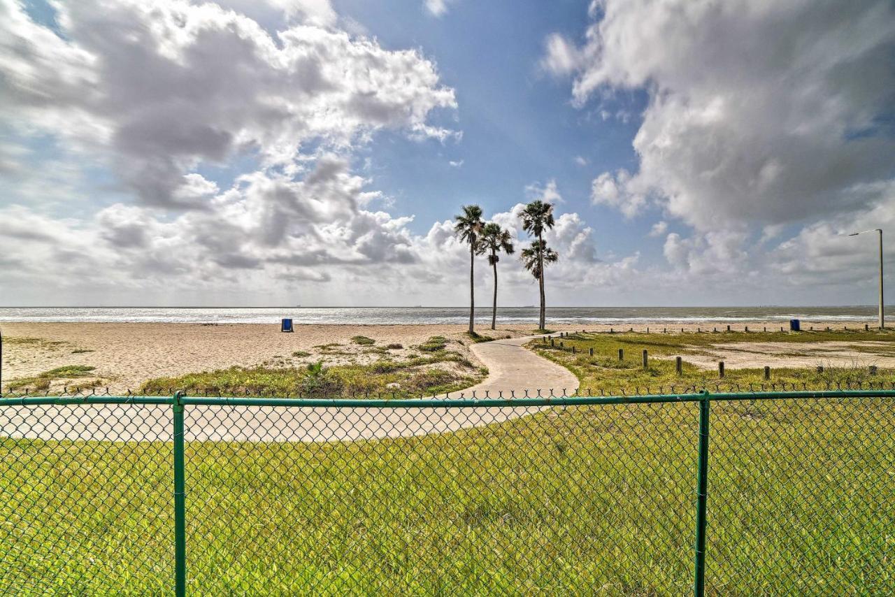 Oceanfront Corpus Christi Condo Resort Perks! Екстер'єр фото